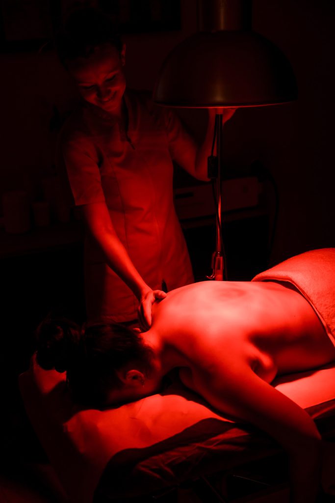Masaje con calor en ambiente cálido, Secret Spa Chía